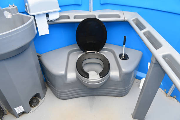 Best Porta potty delivery and setup  in Green Meadows, OH